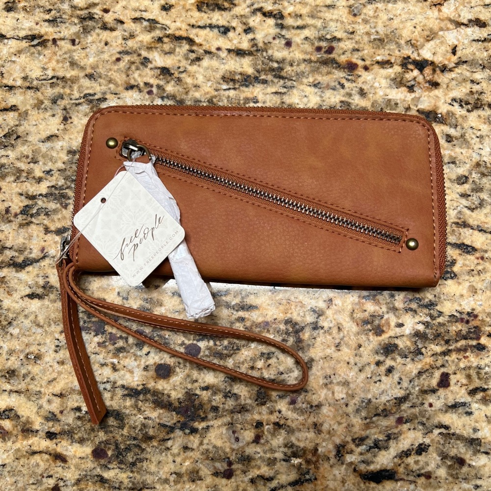Free People Vegan Leather Wristlet Wallet Cognac Brown Zip Around NEW